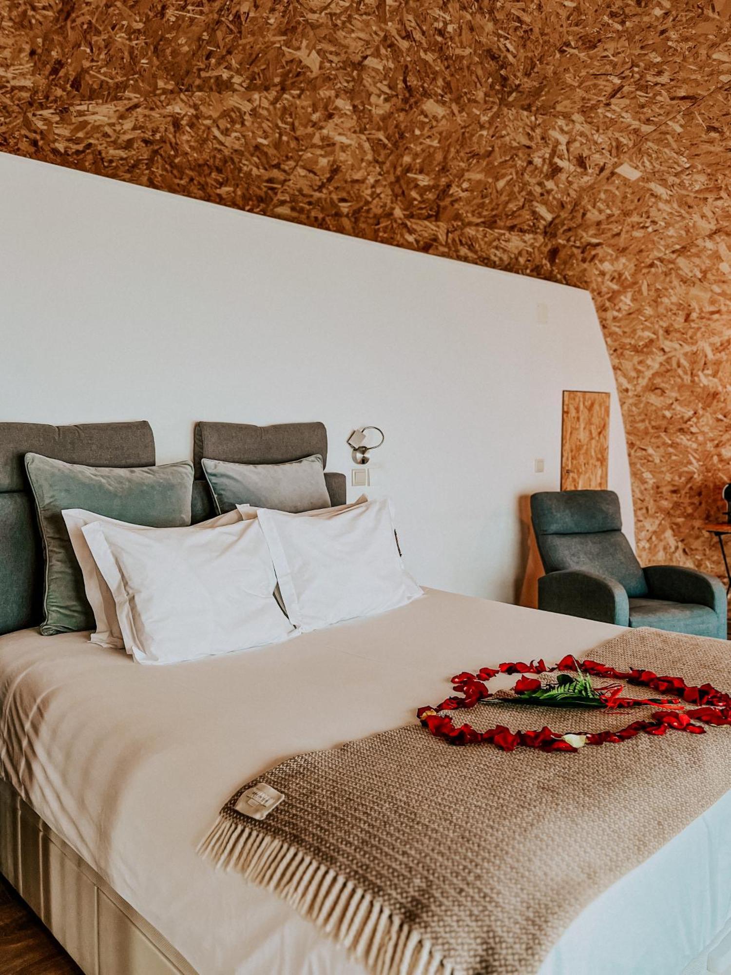 Natura Glamping Alcongosta Eksteriør bilde