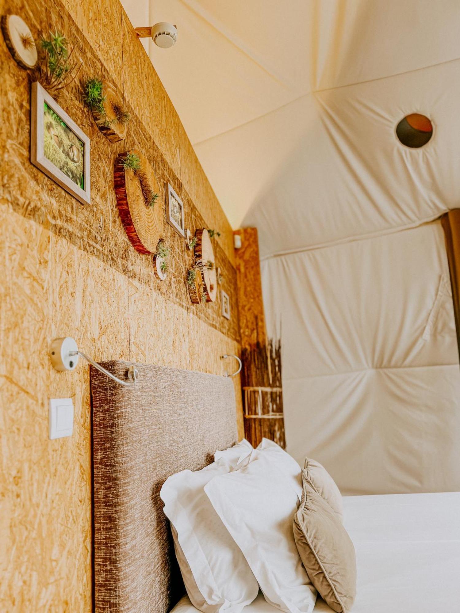 Natura Glamping Alcongosta Eksteriør bilde